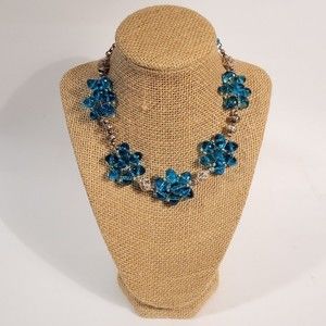 Vintage Faceted Aqua Blue Crystal Woven Beads Necklace Goldtone Spacers 14"-16"